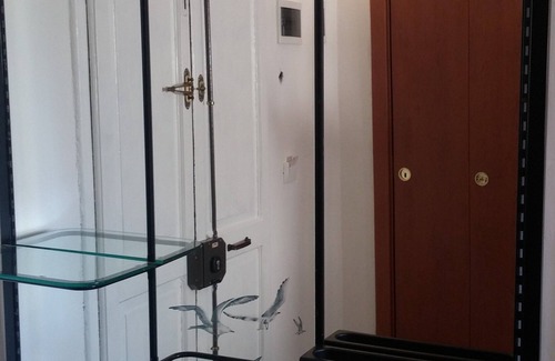 Mestre Apartment | CASA CAVALIERI: CREATED TO MAKE YOU DREAM. 10 MINUTES FROM VENICE.