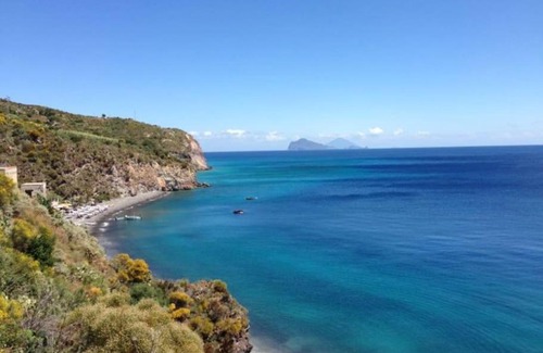 Lipari Historic Centre Apartment | CASA CECILIA