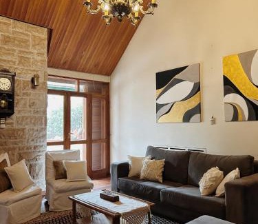 Mendoza City Center House | Casa Cedro, en el centro de Mendoza.