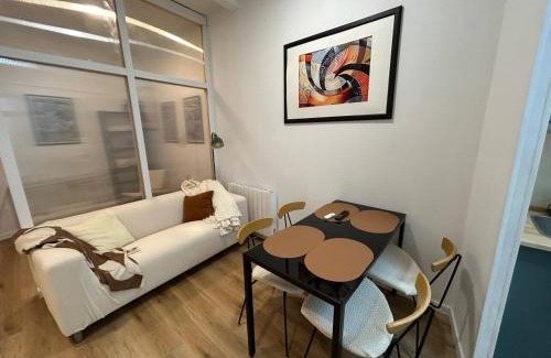 Zaragoza Old Town Apartment | Casa Cedro historia y confort parking gratuito