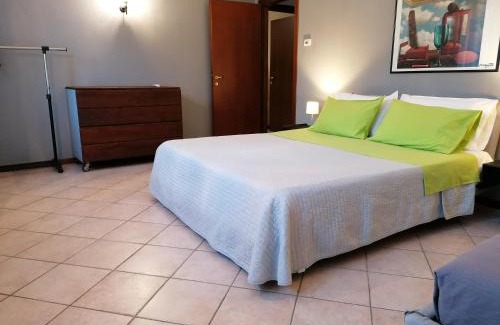 Rezzato Apartment | Casa Clelia - Sulla strada per il lago