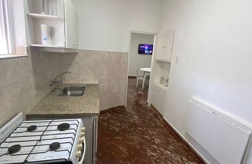 San Juan House | Casa Comoda con Cochera - Experiencia Inolvidable