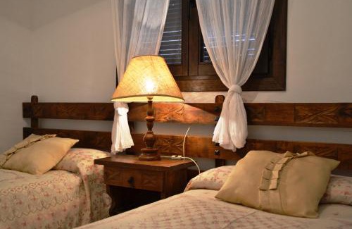 Montsonis Apartment | Casa con chimenea - Casa Anina