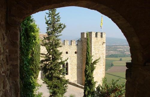 Montsonis Apartment | Casa con chimenea y vista al valle - Cal Valeriet