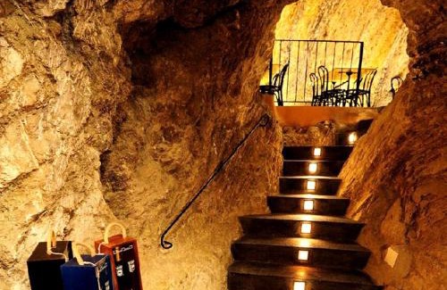 Montsonis Apartment | Casa con chimenea y vista al valle - Cal Valeriet