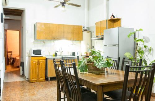 Godoy Cruz Apartment | Casa con cochera en excelente ubicación de Godoy Cruz, Mendoza