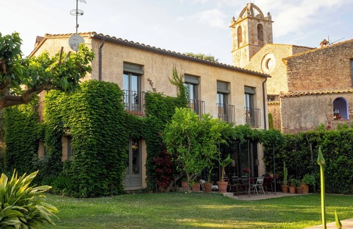 Llofriu House | Casa con Encanto en la Costa Brava/Empordà