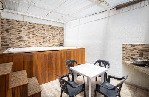Suba House | Casa con Jacuzzi en Bogota (Weed Friendly)