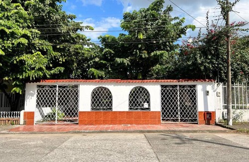 Acacias House | Casa con la mejor ubicación Acacias