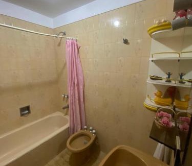 Las Colinas de Peralta Ramos House | Casa con parrilla, zona Mute y Faro 5 Habitaciones