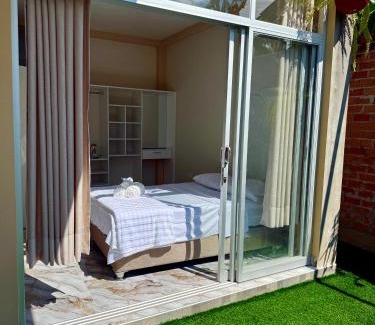 Luyando Villa | Casa con piscina en Tingo María