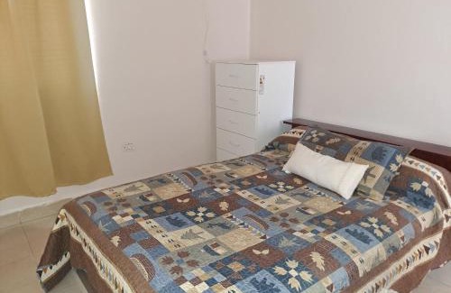 Salta House | Casa con piscina y parque en Salta , zona aeropuerto