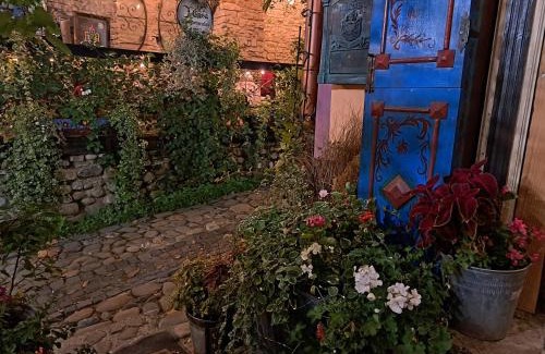 Sighisoara House | Casa Cositorarului Boutique Pension