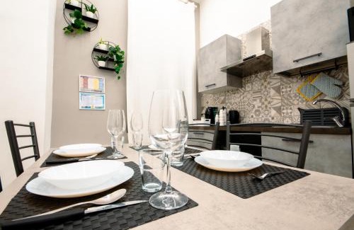 Naples City Centre Apartment | Casa Cosmedin