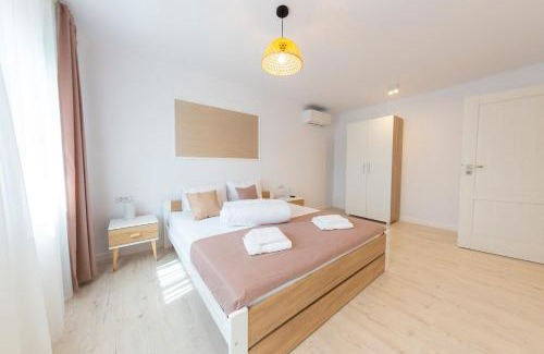 Alba Iulia Hotel | Casa cu Nuc