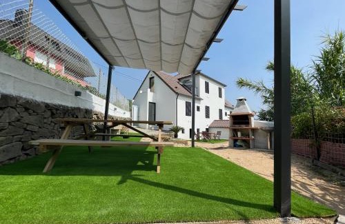 Redondela Cabin | Casa Cuartel