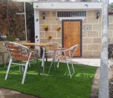 Guimar House | CASA CUEVA y CASITA RURAL EL PERUCHO