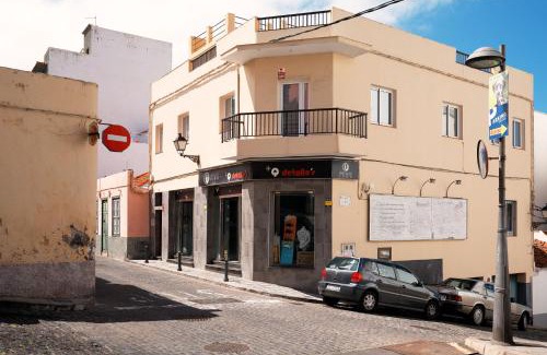 El Guincho House | Casa Díaz By Divela