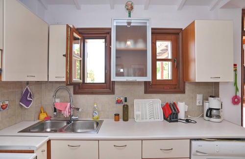 Porto Lagos Cottage | Casa d'Irene: Γαλήνιο, δροσερό cottage μεσα στην καταπράσινη φύση της Σκοπέλου