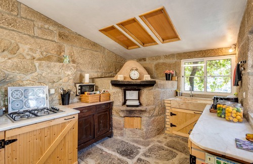 Cinfaes House | Casa da Loja - Museu & Country House n4690-218 Covelas - Cinfães