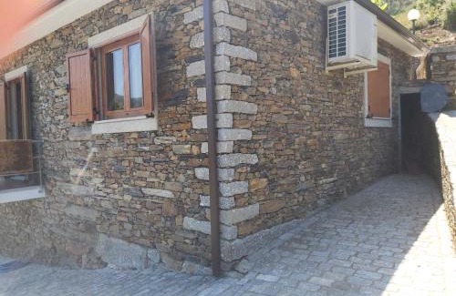 Castelo de Paiva House | Casa da Tia Bina