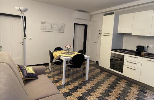 Rezza Apartment | Casa Dante - Lavagna