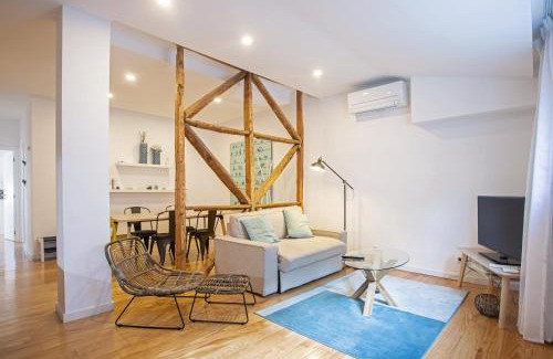 Penha de Franca Apartment | Casa das Andorinhas