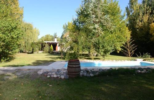 Tunuyan House | Casa de campo de piedra