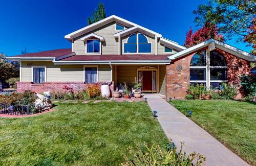Walnut Meadows House | Casa de Canyon