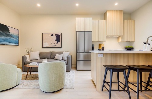 Santa Barbara Apartment | Casa De La Vina Unit 15 - Boutique Apartments