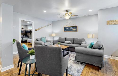 Channel Lake Apartment | Casa de Nello - Lower Level