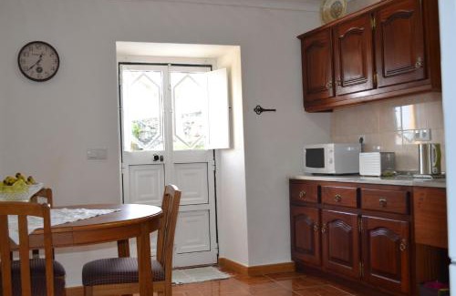Praia da Vitoria House | Casa de Santa Catarina