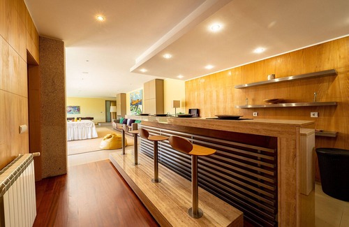 Sao Martinho de Silvares House | Casa de Silvares Fafe - Moradia Premium com piscina by House and People