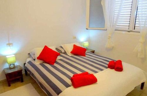 Playa Quemada House | Casa Descanso con Jacuzzi en Playa Quemada