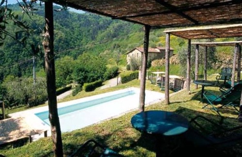 Pietrabuona House | Casa di Zano Podere Zano - apartment for 6 people