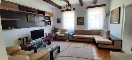 Harman House | Casa din colțul Cetății