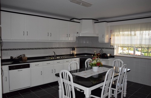 Povoa de Lanhoso Villa | Casa do Coberto, excellent villa for quiet holidays, in Póvoa de Lanhoso.