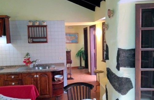 Santa Cruz de Tenerife Cottage | Casa Dos Barrancos for 4 people