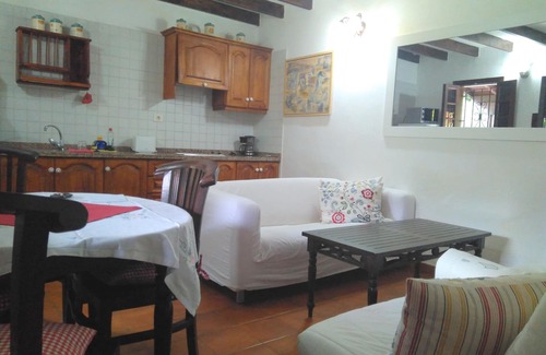 Santa Cruz de Tenerife Cottage | Casa Dos Barrancos for 4 people