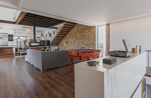 Carrasqueira House | Casa do Meco by LovelyStay