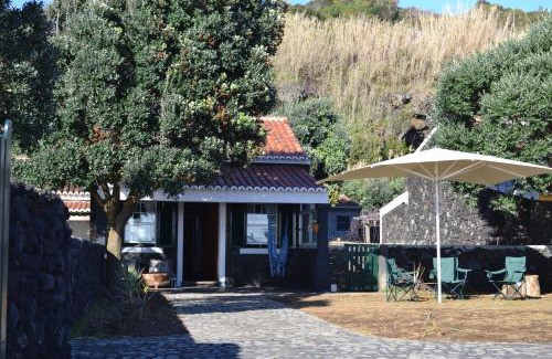 Angra do Heroismo House | Casa Doce Mar