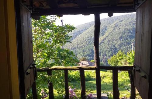 Lousa House | Casa dos Livros