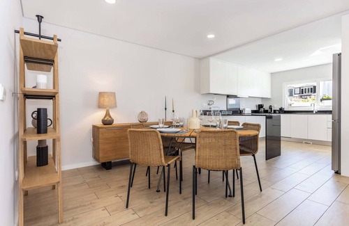 Vila Nogueira de Azeitao Ski Chalet | Casa dos Pais