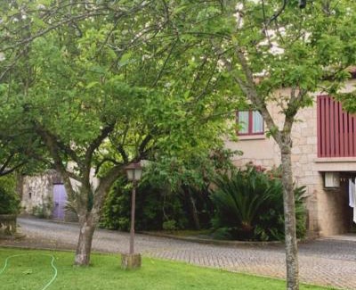 Amares House | Casa Dos Tinocos