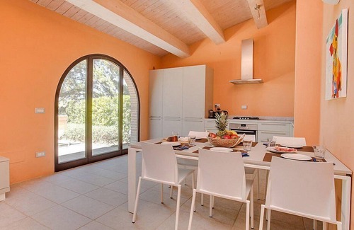 Trequanda House | Casa Dracena D: A welcoming two-story apartment situated in the heart of the Tuscan countryside, with Free WI-FI.