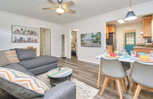 Montclair House | Casa Dulce near shopping, restaurants, colleges, airport