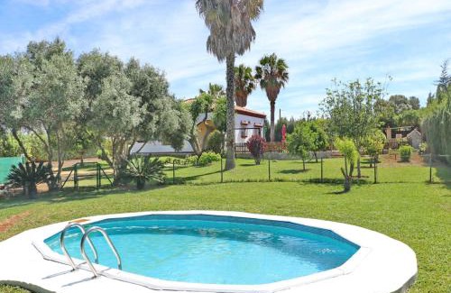 Conil de la Frontera Ski Chalet | Casa El Oasis