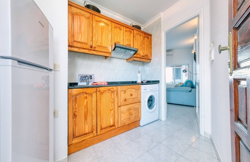 Puerto del Carmen Ski Chalet | Casa el Varadero - Access Pool and Sport Center and Air-Con