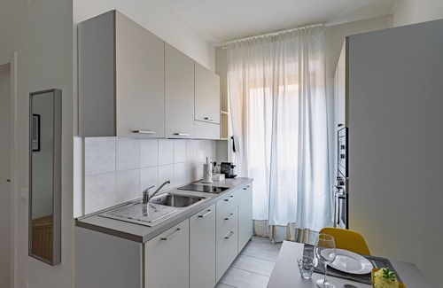 Pavia Apartment | Casa Elena