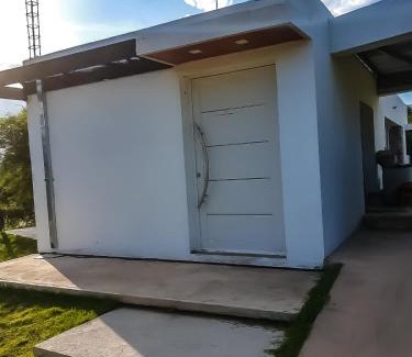 Juan Martin de Pueyrredon House | Casa en Alta de Los Puquios